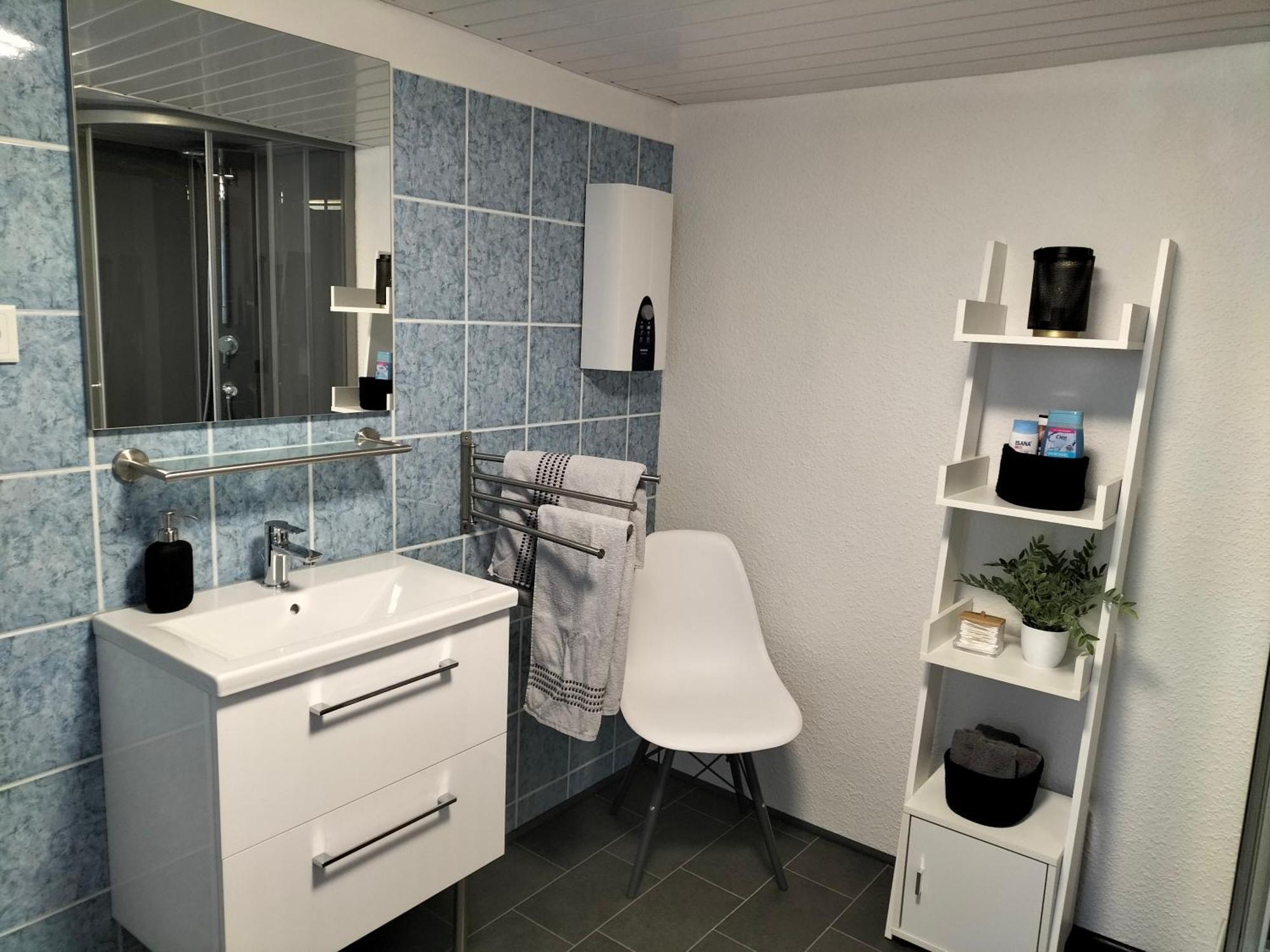 Ferienwohnung Am Nuerburgring 2.Og Adenau Esterno foto